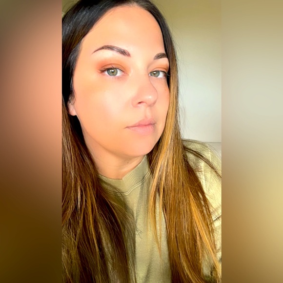 Meet your Posher, Krystal - Picture 1 of 1